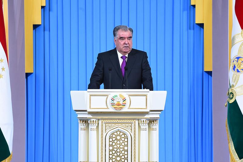 МАСЪАЛАИ ТАШАККУЛИ ИНСОН ДАР ТАЪЛИМОТИ ПЕШВОИ МИЛЛАТ. МУЛОҲИЗАҲОИ ДОКТОРИ ИЛМҲОИ СИЁСӢ, УЗВИ ВОБАСТАИ АКАДЕМИЯИ МИЛЛИИ ИЛМҲОИ ТОҶИКИСТОН С. ЯТИМОВ