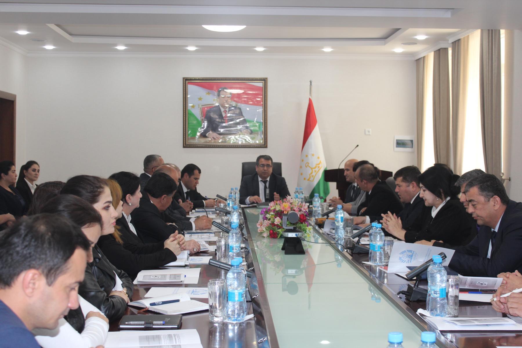 БАХШИДА БА РӮЗИ ИЛМИ ТОҶИК ТАҲТИ УНВОНИ «ИЛМ – ФУРӮҒИ МАЪРИФАТ» КОНФЕРЕНСИЯИ ИЛМӢ – НАЗАРИЯВӢ БАРГУЗОР ГАРДИД