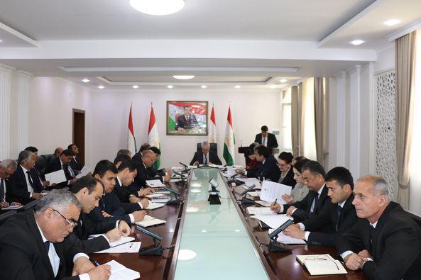 ҶАЛАСАИ НАЗОРАТИИ НАЗДИ ВАЗИРИ МАОРИФ ВА ИЛМ БАРГУЗОР ГАРДИД