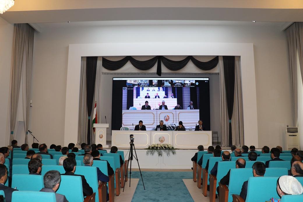 БО ИШТИРОКИ НАМОЯНДАГОНИ МАҚОМОТИ ҲИФЗИ ҲУҚУҚ ҶАЛАСАИ КОРИИ НАЗДИ ВАЗИРИ МАОРИФ ВА ИЛМ БАРГУЗОР ГАРДИД