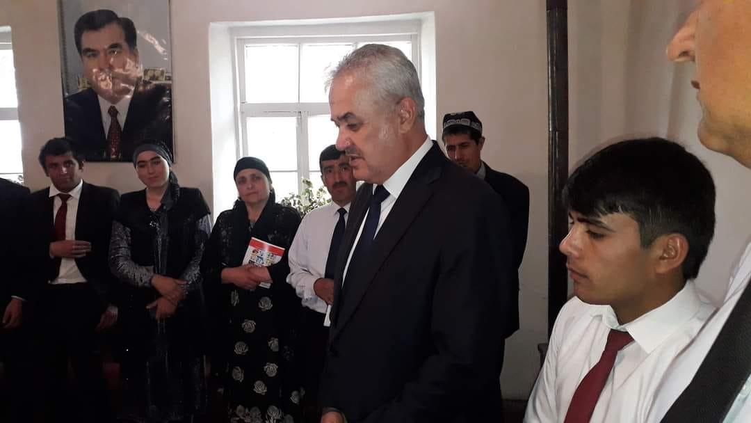 БОЗДИДИ ВАЗИРИ МАОРИФ ВА ИЛМИ ҶУМҲУРИИ ТОҶИКИСТОН АЗ НОҲИЯИ ЁВОН