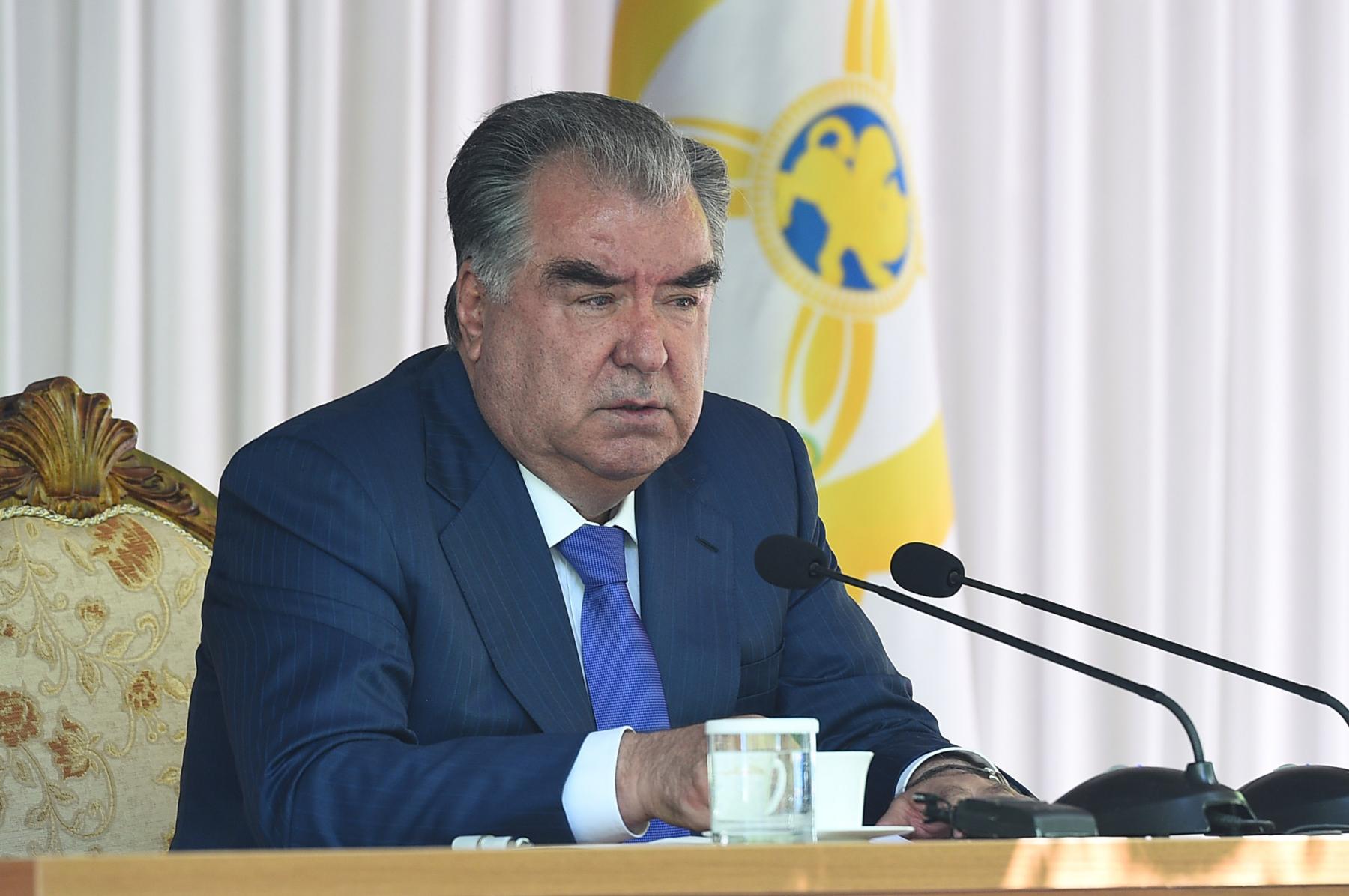 МУЛОҚОТ БО ФАЪОЛОН ВА СОКИНОНИ НОҲИЯИ РӮШОН