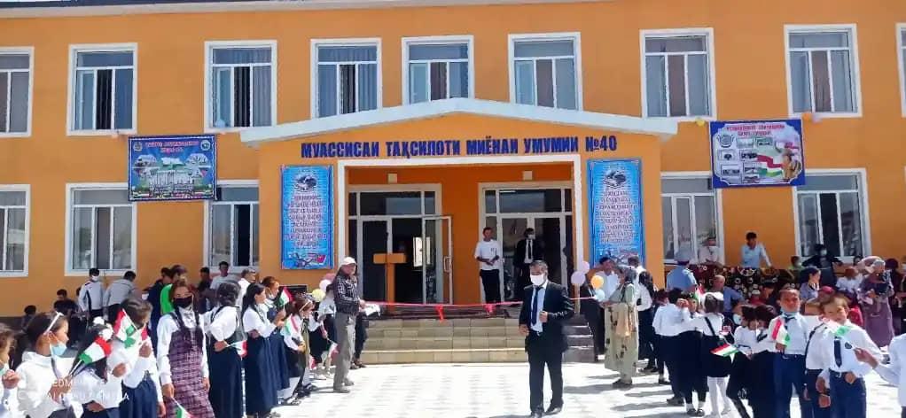 Ба истифода додани бинои иловагӣ барои 240 ҷойи нишаст дар назди муассисаи таҳсилоти миёнаи умумии №40 деҳаи Боғҷидаи ноҳияи Шаҳритус