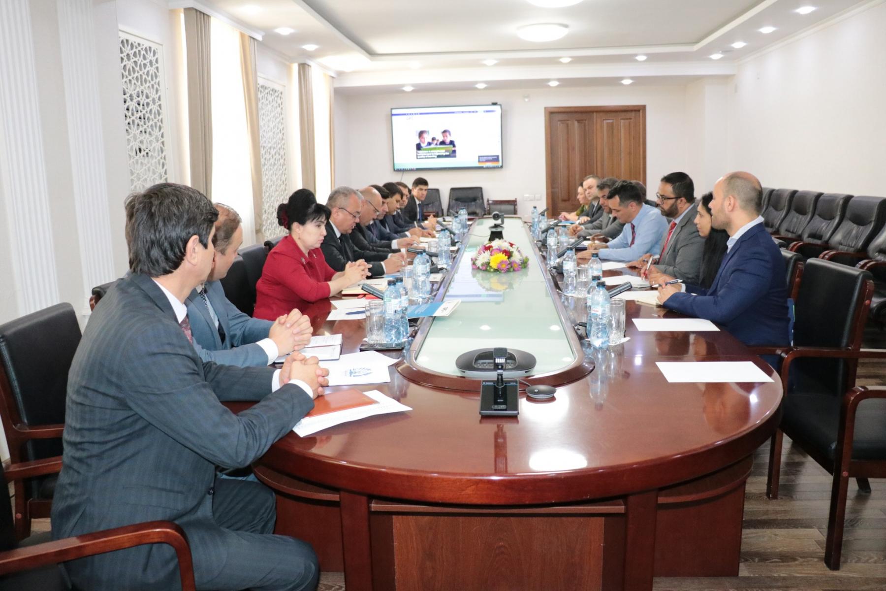 ВОХӮРИИ ҶАМШЕД ҶӮРАЗОДА БО МУҲАММАД ТАРИҚ ХОН