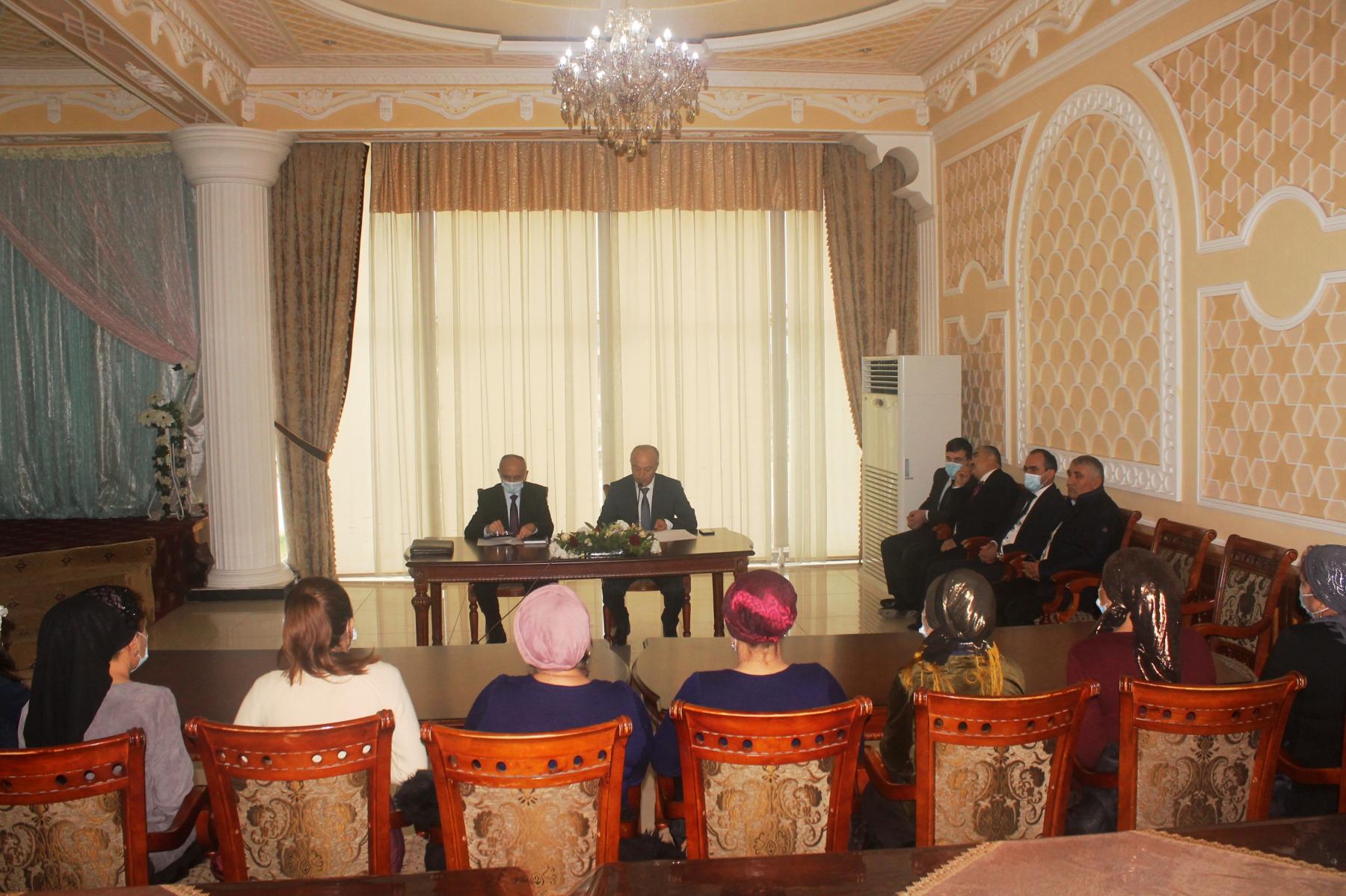 ВОХӮРИИ М.ИМОМЗОДА БО ФАЪОЛОНИ ҶАМОАТИ ШАҲРАКИ БУСТОНҚАЛЪАИ НОҲИЯИ КӮШОНИЁН