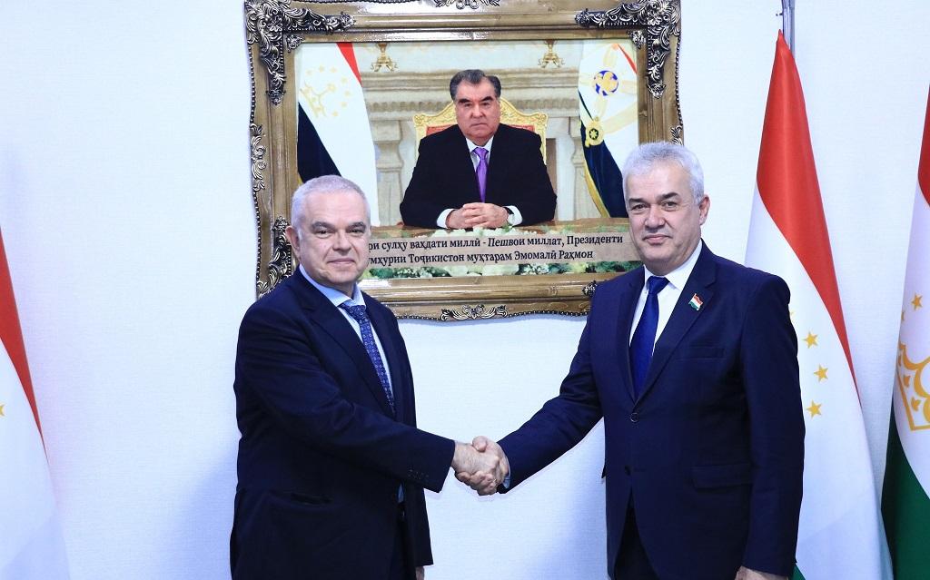 ВОХӮРИИ ВАЗИРИ МАОРИФ ВА ИЛМ БО САФИРИ ФАВҚУЛОДА ВА МУХТОРИ ФЕДЕРАТСИЯИ РОССИЯ ДАР ҶУМҲУРИИ ТОҶИКИСТОН