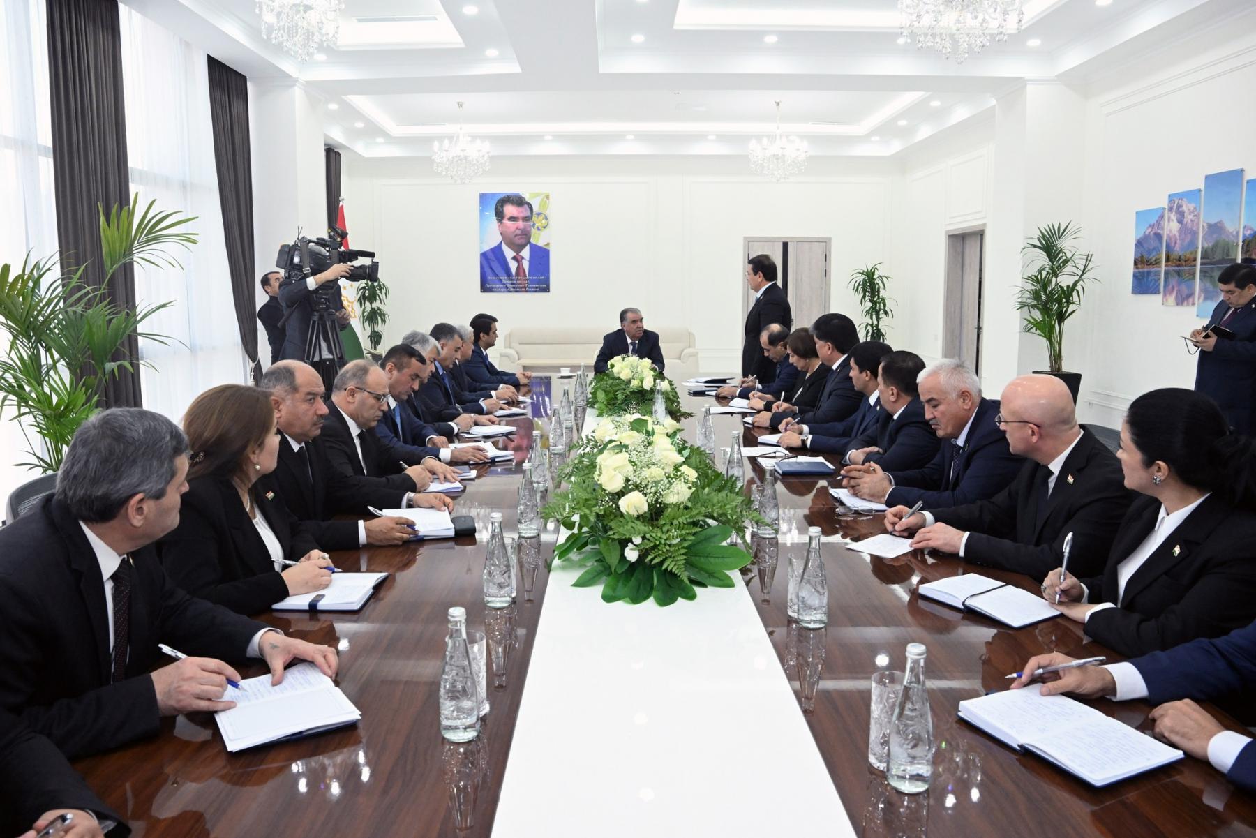 Ифтитоҳи бинои нави Вазорати тандурустӣ ва ҳифзи иҷтимоии аҳолии Ҷумҳурии Тоҷикистон