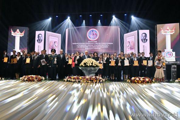 ««ТОҶИКОН» – ОИНАИ ТАЪРИХИ МИЛЛАТ». Ғолибони он имкон пайдо намуданд бе озмун ба донишгоҳҳои Тоҷикистон дохил шаванд