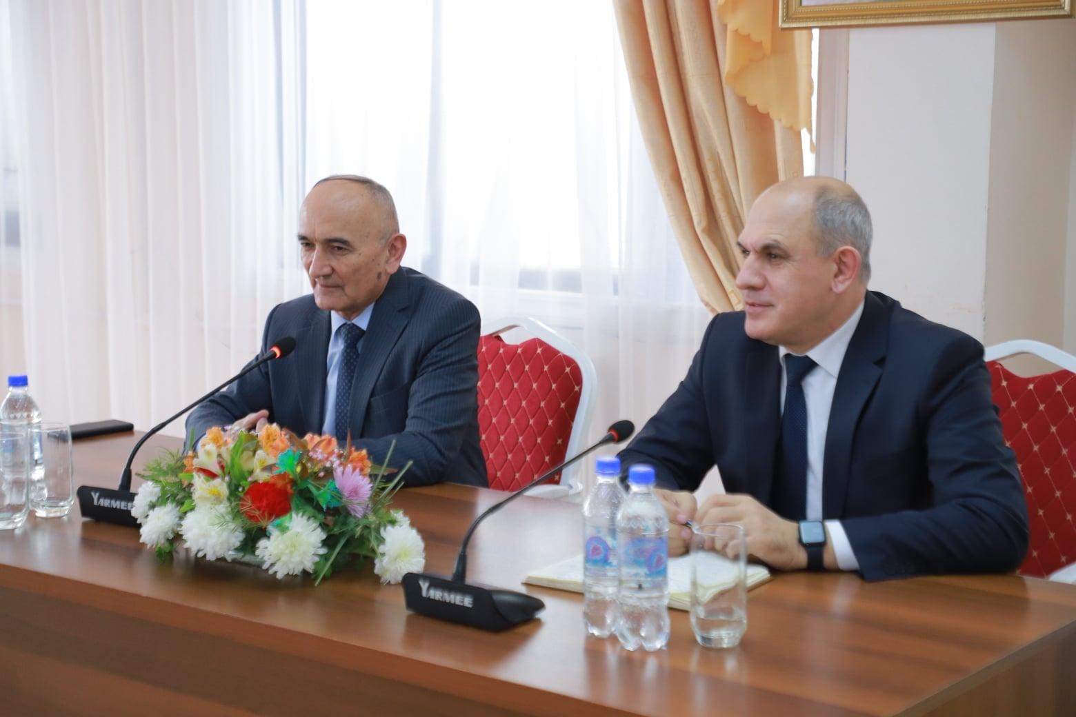 БОЗДИДИ М.ИМОМЗОДА АЗ ДОНИШГОҲИ ДАВЛАТИИ ҲУҚУҚ, БИЗНЕС ВА СИЁСАТИ ТОҶИКИСТОН