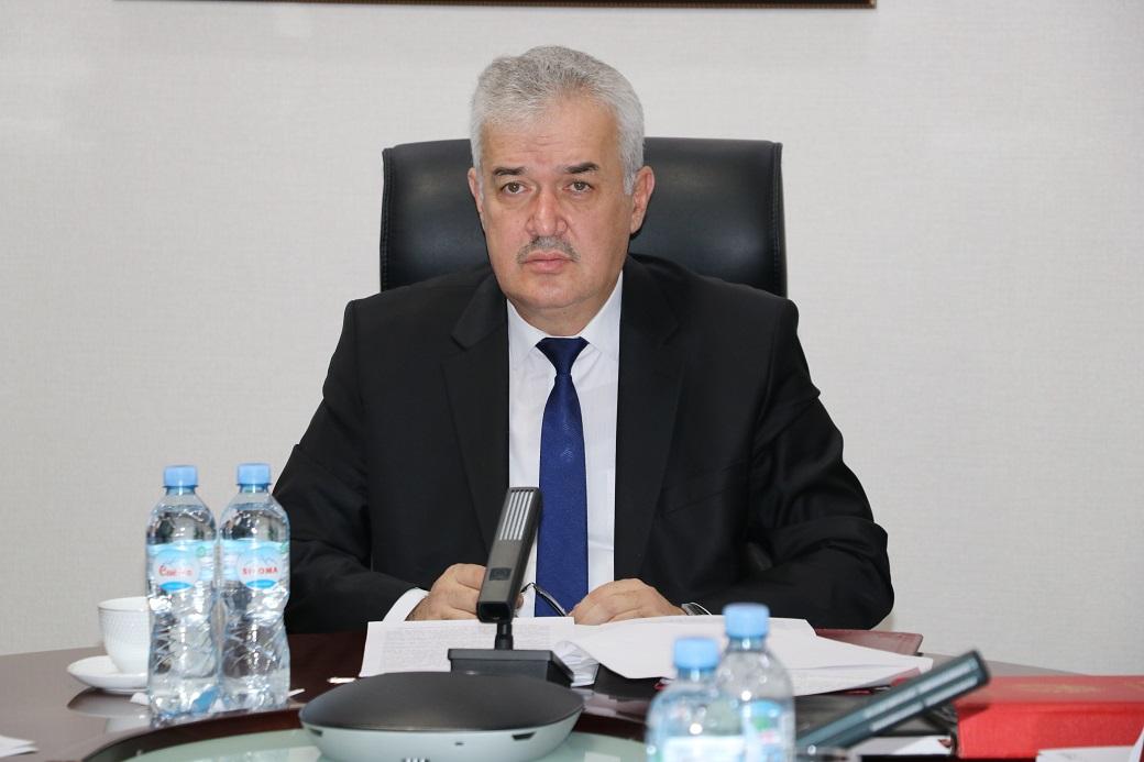 БАРРАСИИ СЕ МАСЪАЛА ДАР ҶАЛАСАИ НАЗОРАТИИ НАЗДИ ВАЗИРИ МАОРИФ ВА ИЛМ