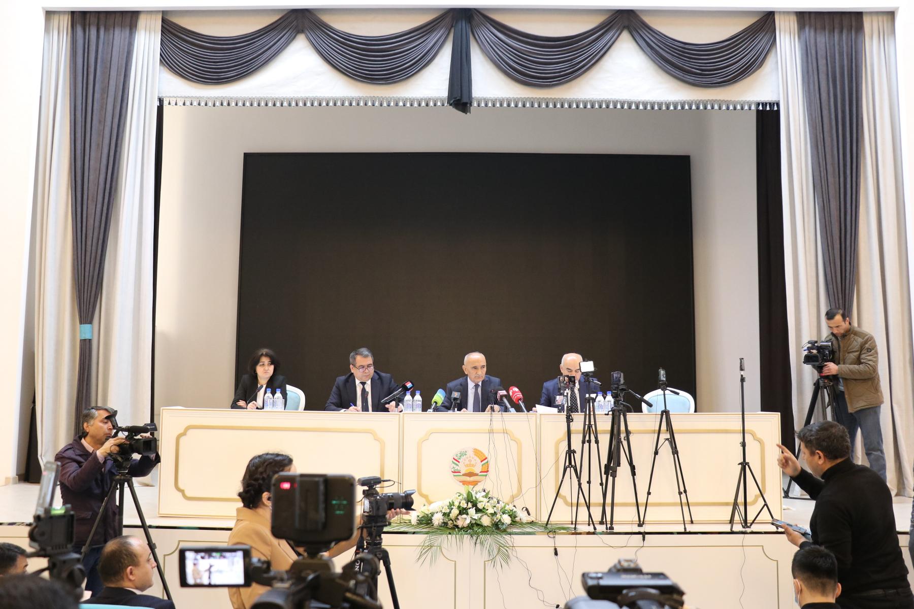 НИШАСТИ МАТБУОТИИ ВАЗОРАТИ МАОРИФ ВА ИЛМ БАРГУЗОР ГАРДИД