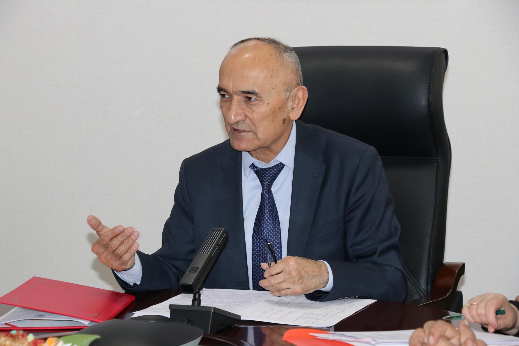 Озмуни ҷумҳуриявии “Мураббии соли Тоҷикистон - 2021” оғоз гардид