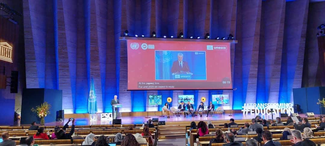 МИЗИ МУДАВВАРИ ВАЗИРОН