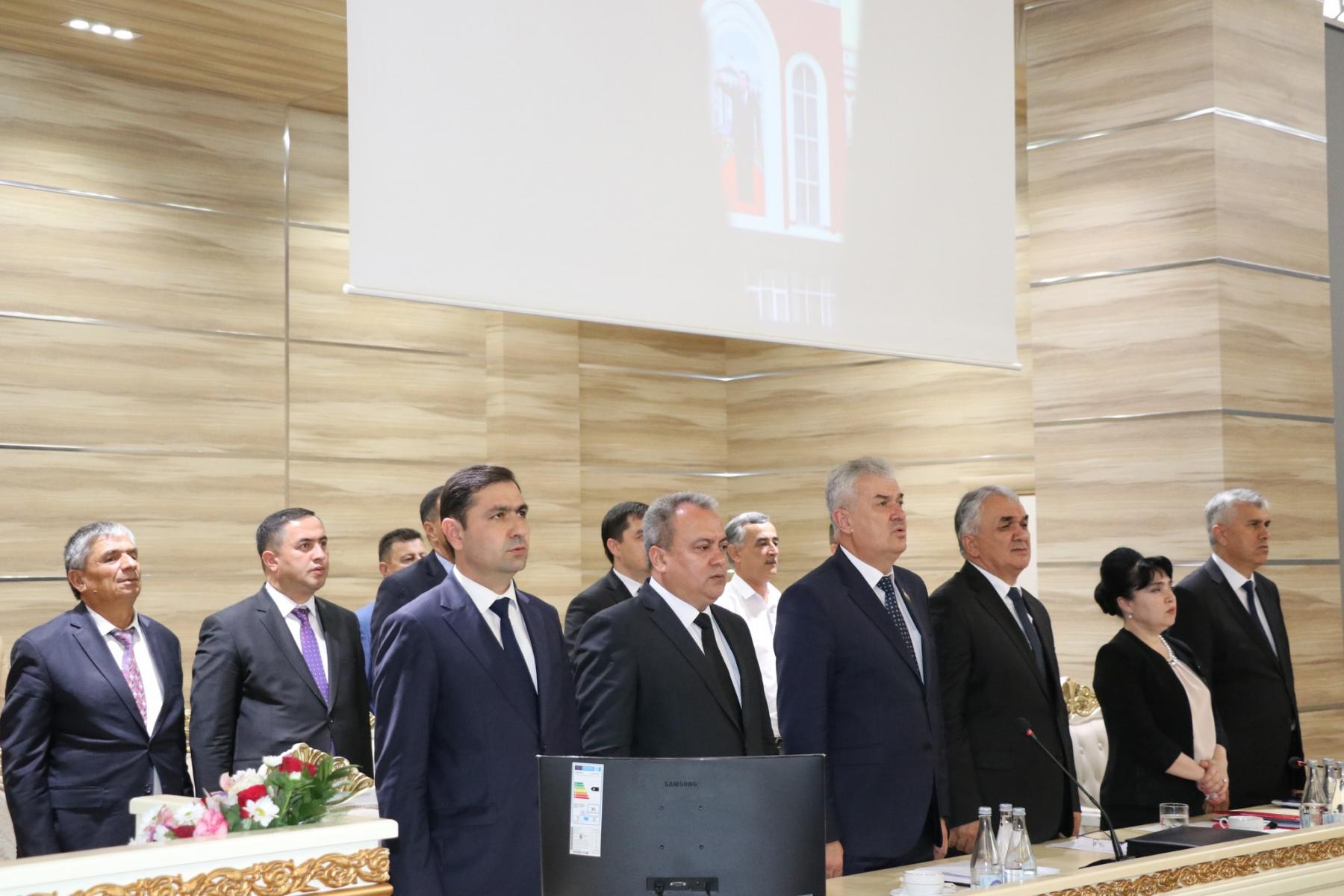 МУШОВАРАИ ВАЗОРАТИ МАОРИФ ВА ИЛМ ДОИР БА ФАЪОЛИЯТИ ВАЗОРАТ ДАР НИМСОЛАИ ЯКУМИ СОЛИ 2022 ВА ВАЗИФАҲО ТО ОХИРИ СОЛ ДОИР ГАРДИД