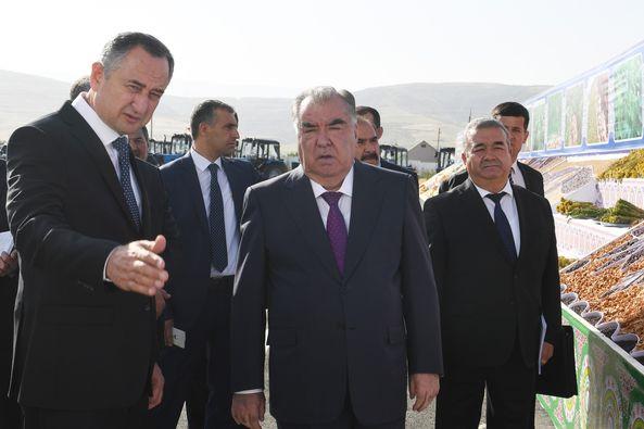 Муаррифии лоиҳаи Истироҳатгоҳи тобистона барои кудакон ва наврасони ятим дар ноҳияи Ховалинг 