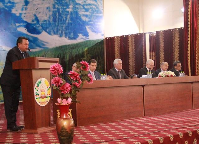 «Эҷод кун, ҷуръат намо, ҳақиқатро муҳофиз бош!» — сессияи баҳории Академияи хурди илмҳои Ҷумҳурии Тоҷикистон ифтитоҳ гардид