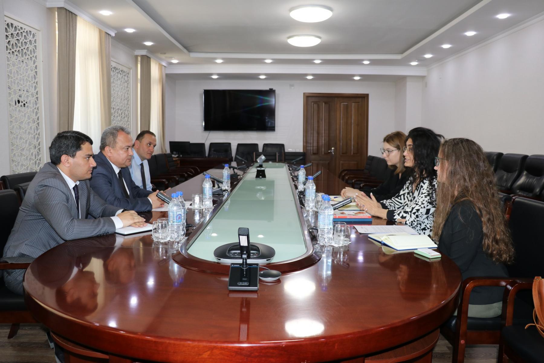  ВОХӮРИИ Ҷ.ҶӮРАЗОДА БО Р.НАЖМИДИНОВА