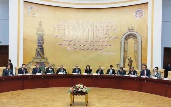 ДАВРИ ЧОРУМИ ОЗМУНИ ҶУМҲУРИЯВИИ ""ТОҶИКОН" - ОИНАИ ТАЪРИХИ МИЛЛАТ ОҒОЗ ГАРДИД