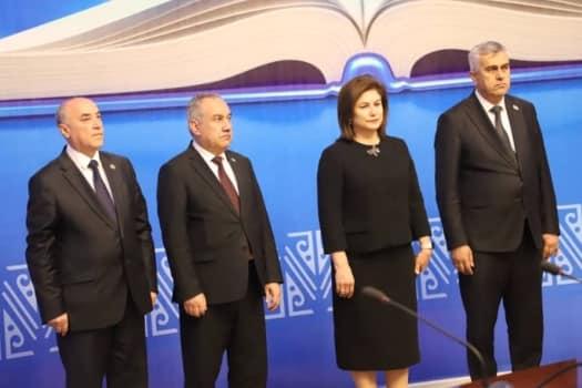 Даври чоруми Озмуни ҷумҳуриявии «Фурӯғи субҳи доноӣ китоб аст» ҷамъбаст гардид