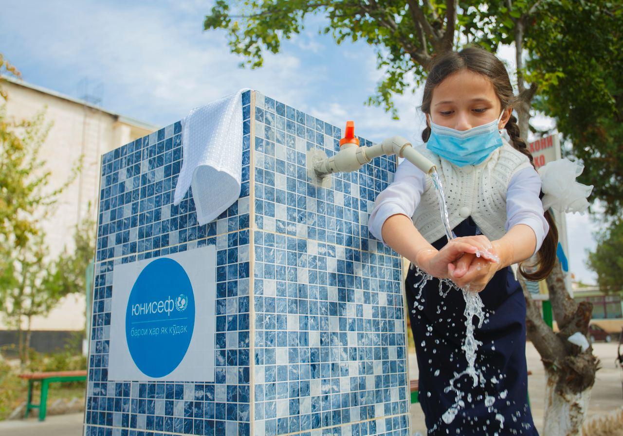 БАХШИДА БА РӮЗИ БАЙНАЛМИЛАЛИИ ДАСТШӮӢ МУАССИСАҲОИ ТАЪЛИМИИ ҶУМҲУРӢ БО ТАҶҲИЗОТИ ЗАРУРИИ САНИТАРӢ ТАЪМИН ГАРДИДАНД