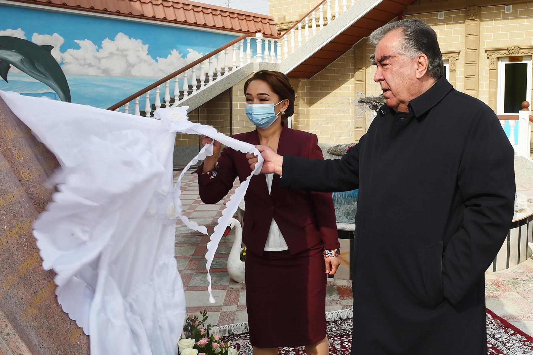 Ифтитоҳи Кӯдакистони “Махзани илм” дар деҳоти Хистеварзи ноҳияи Бобоҷон Ғафуров