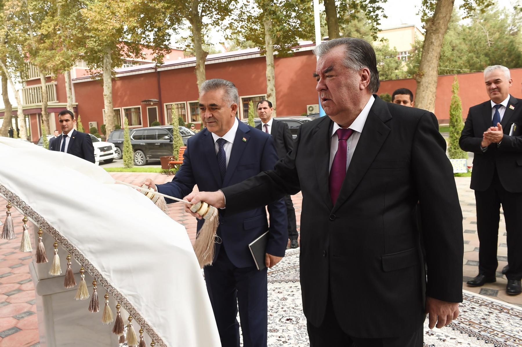 ИФТИТОҲИ БИНОИ КОЛЛЕҶИ ТЕХНОЛОГИЯҲОИ ИННОВАТСИОНӢ ДАР ШАҲРИ КӮЛОБ