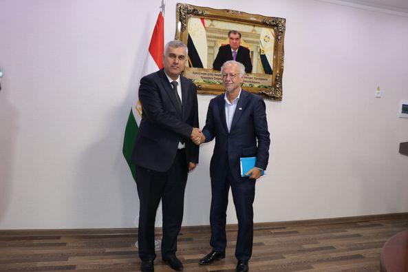 ВОХӮРИИ МУОВИНИ ВАЗИРИ МАОРИФ ВА ИЛМ БО ГУЗОРИШГАРИ СОЗМОНИ МИЛАЛИ МУТТАҲИД ОИД БА АҚАЛЛИЯТҲОИ МИЛЛӢ