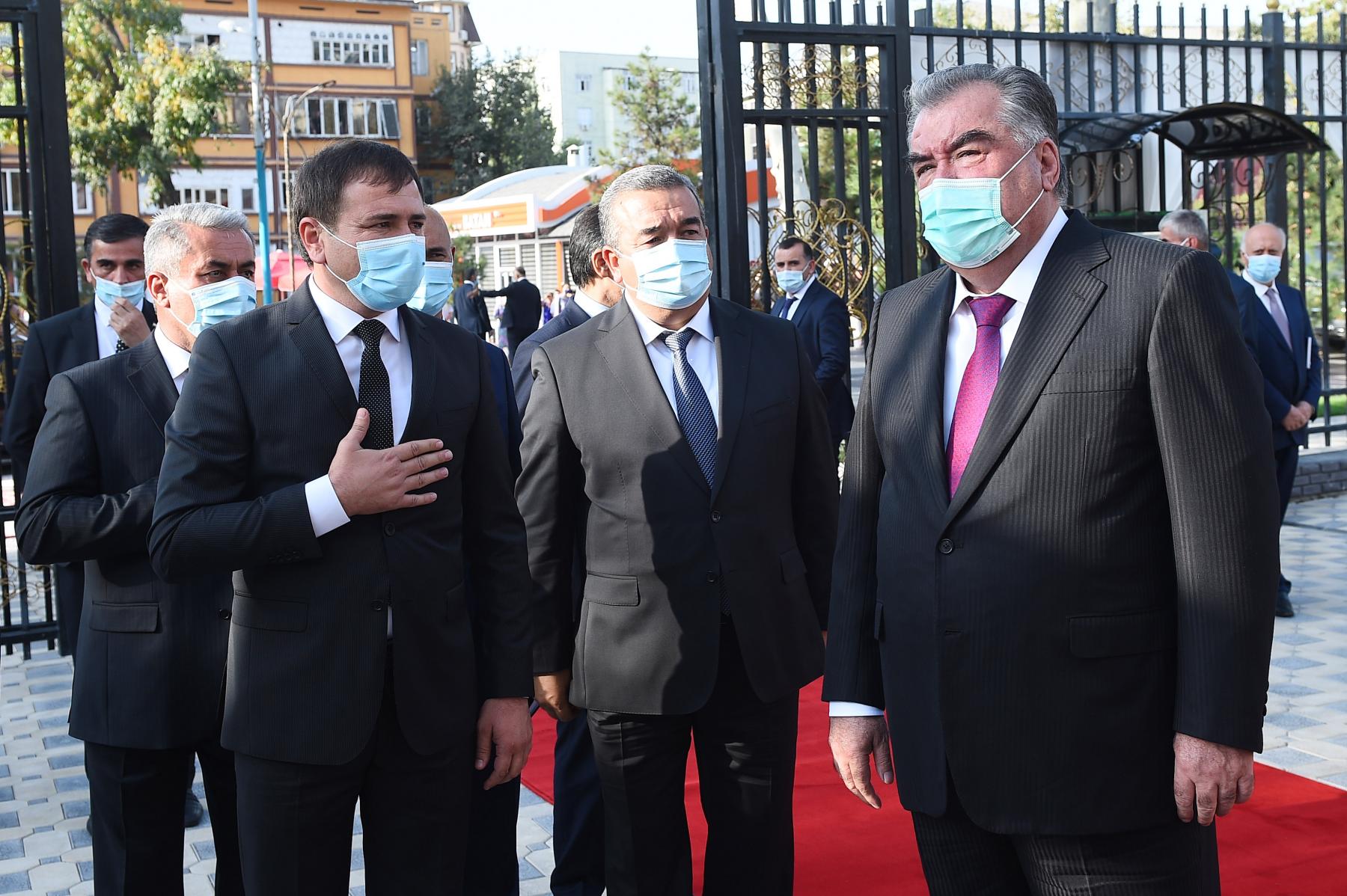 ИФТИТОҲИ БИНОИ ТАРАБХОНАИ «ЭҲСОН» ДАР ШАҲРИ БОХТАР ВА ТАҚДИМИ ТУҲФАҲО БА ЯТИМОНИ КУЛЛ