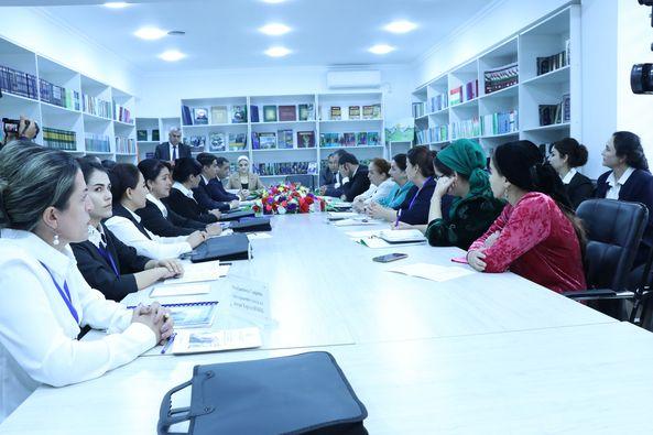 ДАВРИ ҶУМҲУРИЯВИИ ОЗМУНИ «МУРАББИИ СОЛИ ТОҶИКИСТОН-2023» ОҒОЗ ГАРДИД